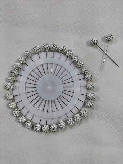 Pins Wheel - Crystal Balls White