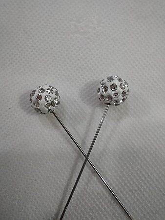 Pins Wheel - Crystal Balls White