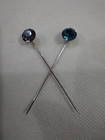 Pins Wheel - Crystal Stones