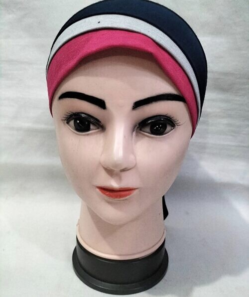 fancy tie back bonnet deep pink