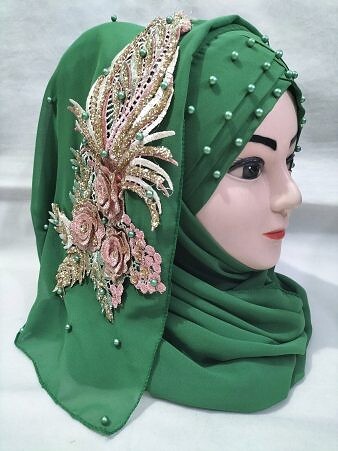 Pearl Floral Ready to Wear with 3D Bridal Bunch - Green