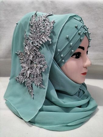 Pearl Floral Ready to Wear with Silver Bunch - Pastel Green Pearl Floral Ready to Wear with Silver Bunch - Pastel Green