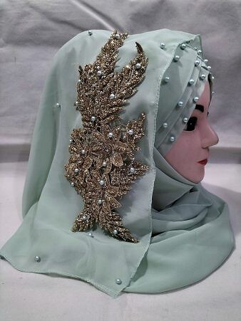 Pearl Ready to Wear with Golden Bunch - Pastel Green