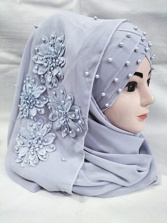 Pearl Ready to Wear with Matching 3D Bunch - Grey Pearl Ready to Wear with Matching 3D Bunch - Grey