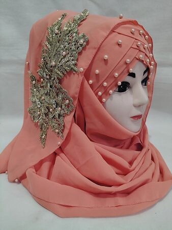 Pearl Ready to Wear with Golden Bunch - Light Turquoise