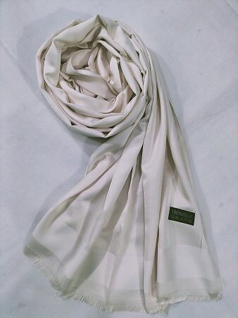 Silk Plain Hijab - Cream