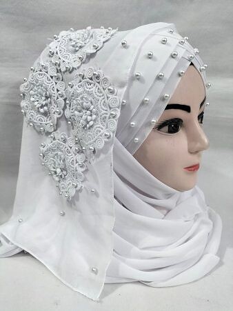 Pearl Ready to Wear with Matching 3D Bunch - Design 2 - White