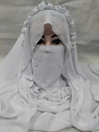 Fancy Crown with Niqab Ready to Wear - White