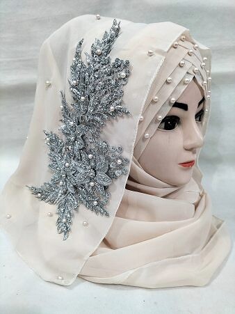 Pearl Floral Ready to Wear with Silver Bunch - Nude