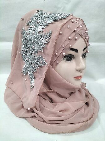 Pearl Floral Ready to Wear with Silver Bunch - Nude Brown Pearl Floral Ready to Wear with Silver Bunch - Nude Brown