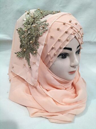 Pearl Ready to Wear with Golden Bunch - Design 2 - Peach