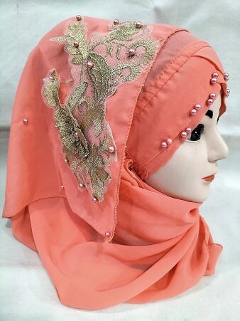 Pearl Ready to Wear with Golden Bunch for Kids - Peach