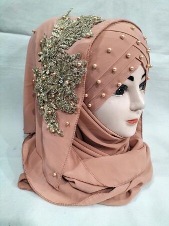 Pearl Ready to Wear with Golden Bunch - Cinnamon Brown