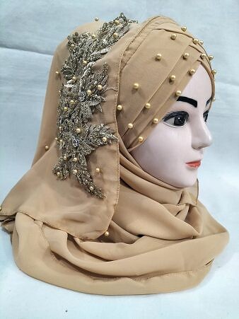 Pearl Ready to Wear with Golden Bunch - Golden