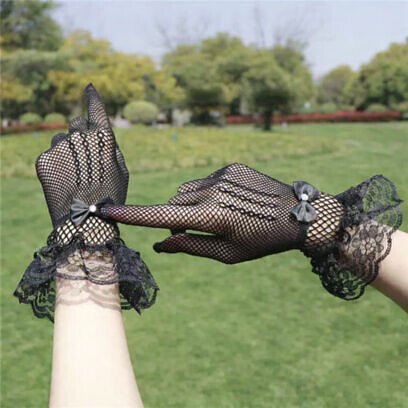 Elegant Lace Mesh Gloves Black | Modest Gloves Pakistan